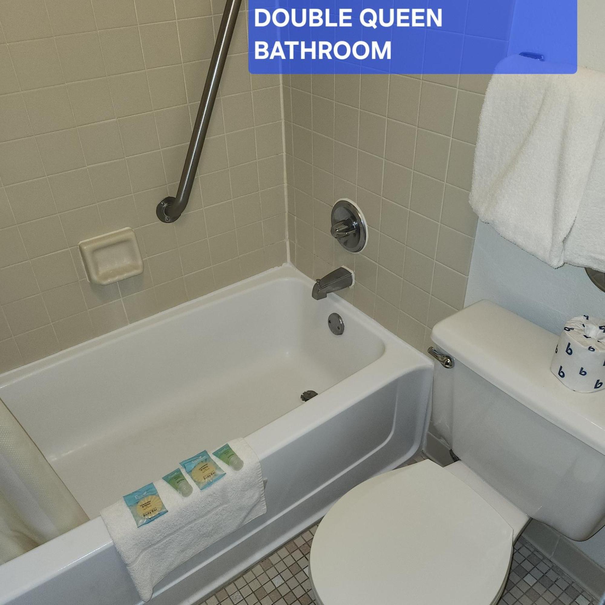 American Motel Waseca Bagian luar foto